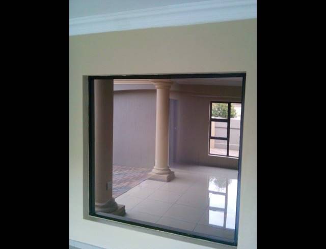 4 BEDROOM HOUSE FOR SALE IN VANDERBIJLPARK SE 3